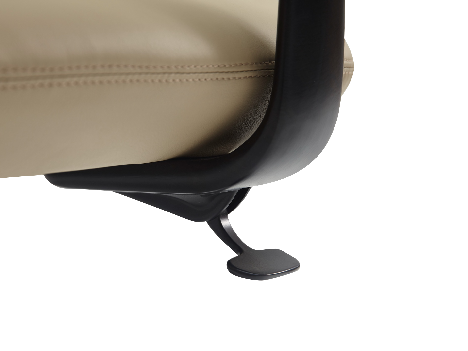 Кресло для персонала RIVA Venetto-M FK013-B12