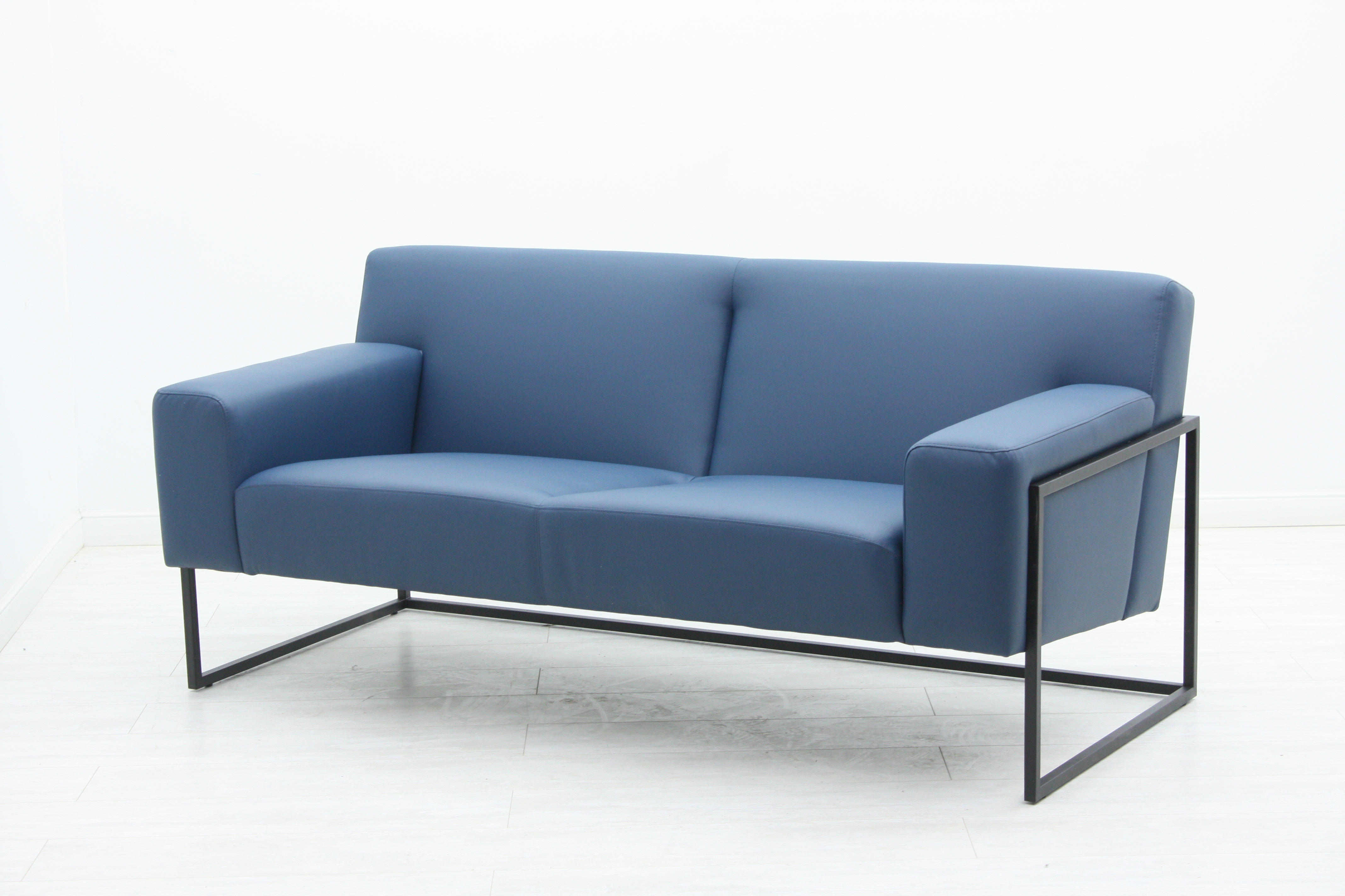 Диван двухместный Феро V-33/2