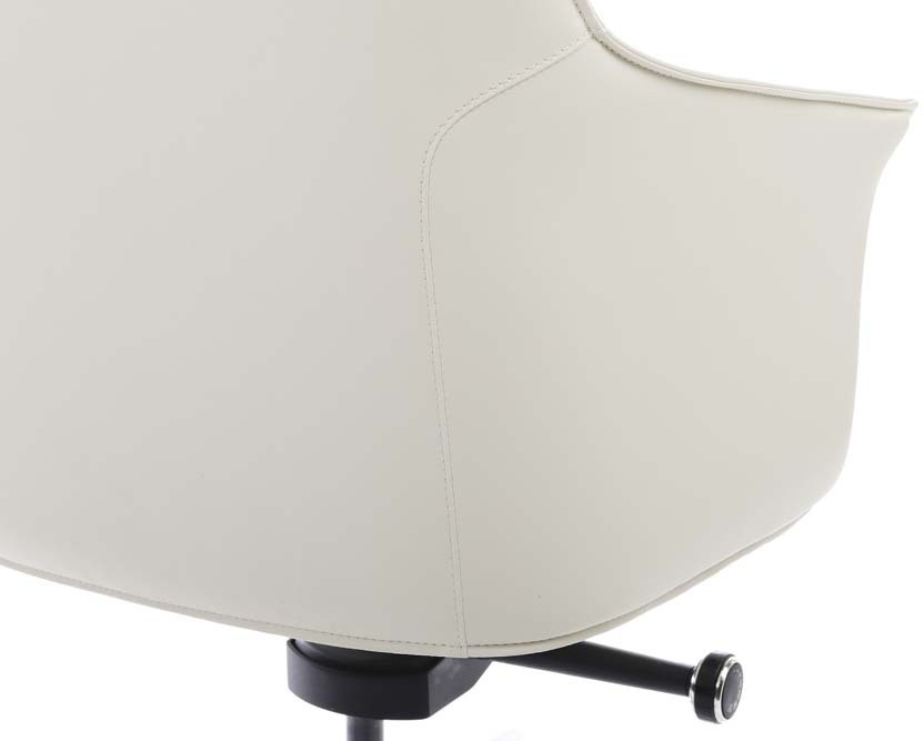 Офисное кресло Riva Rosso А1918