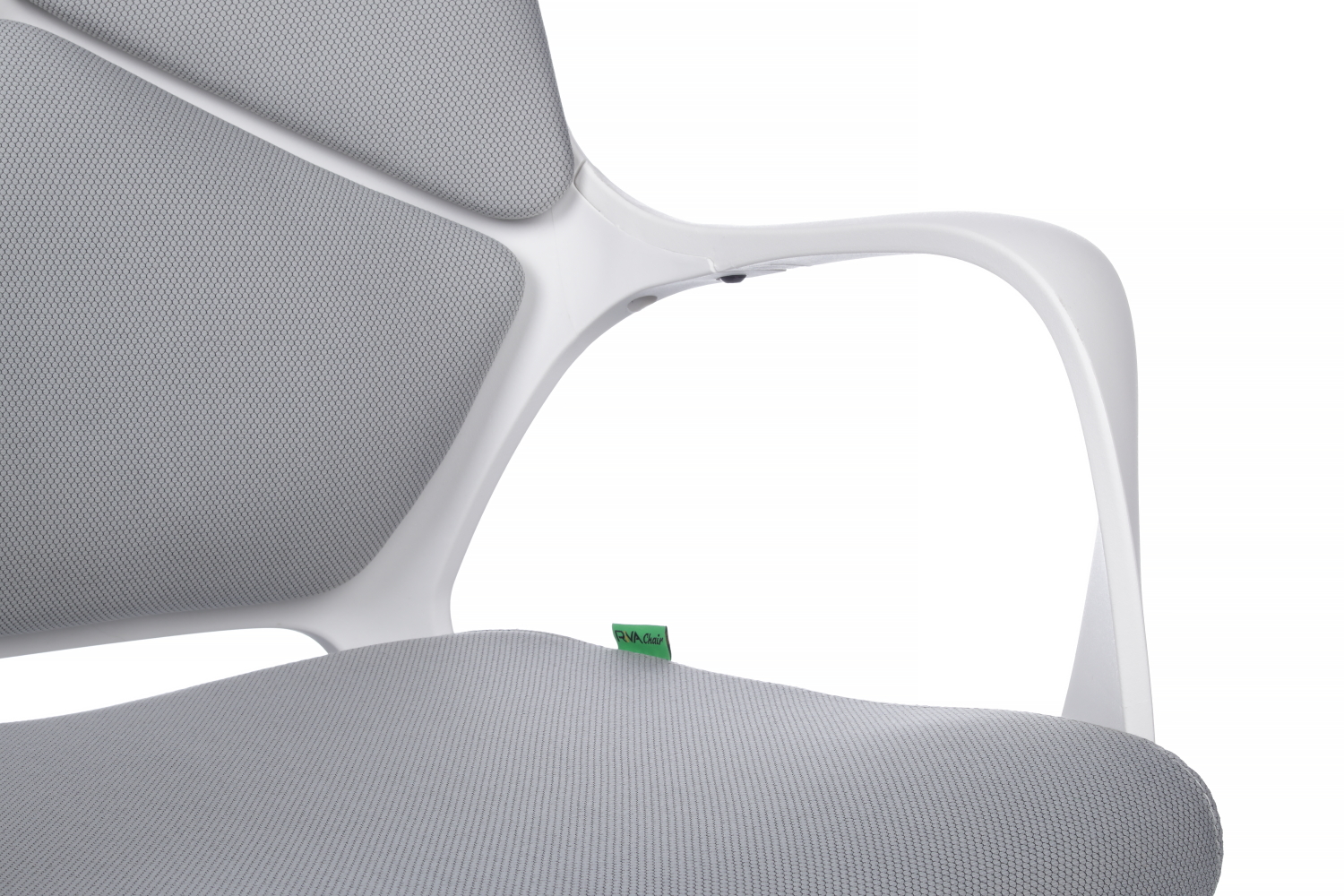 Офисное кресло RIVA IQ Rv 8989 белый пластик