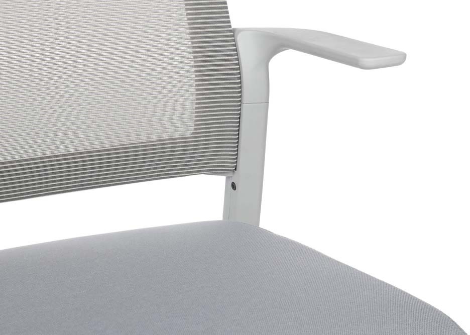 Офисное кресло Riva Moby D2002