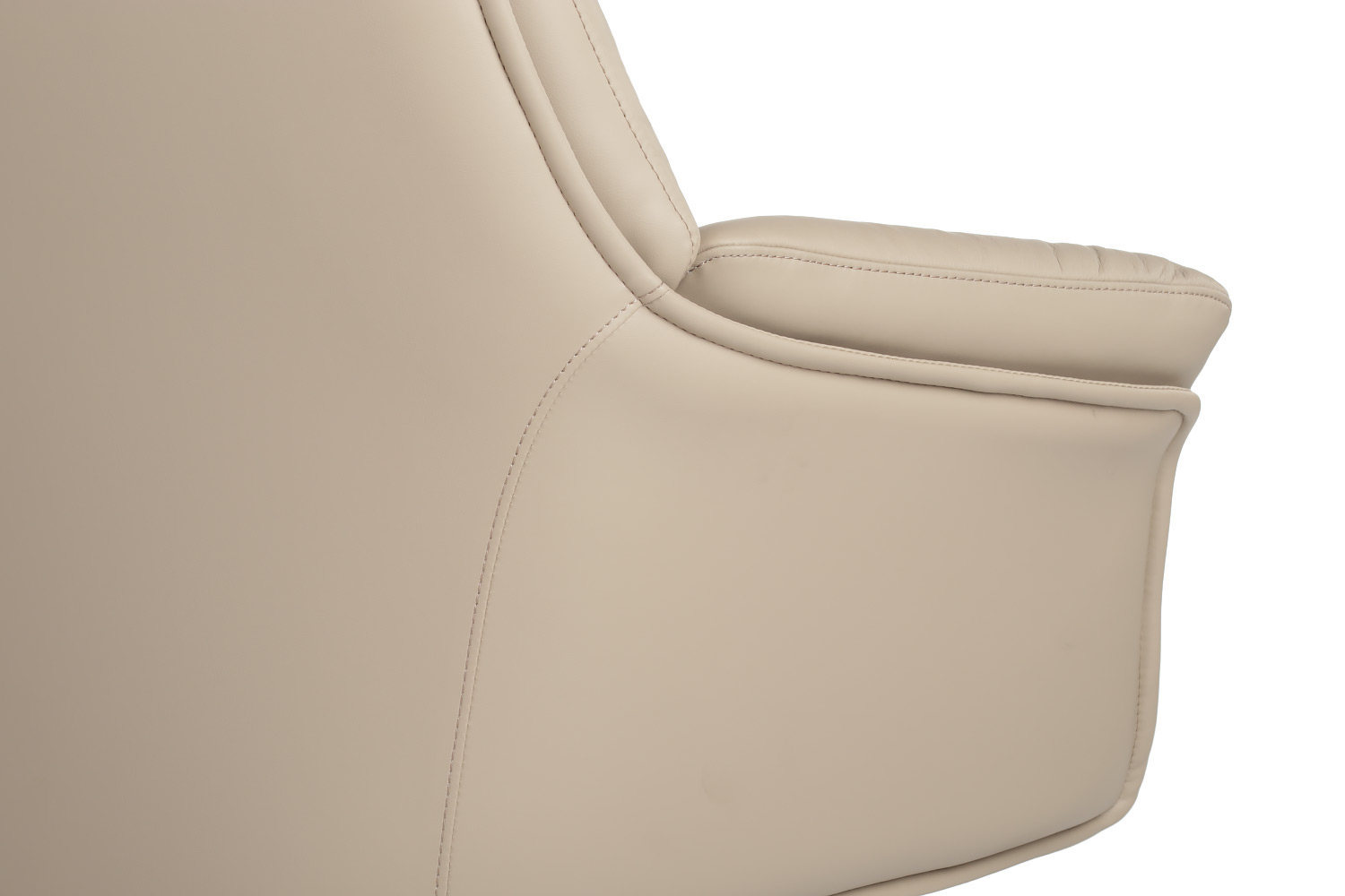 Кресло для руководителей RIVA Batisto A2018